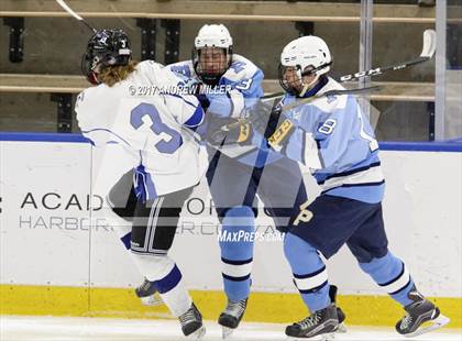 Thumbnail 3 in Brockport vs. Pelham Memorial (NYSPHSAA Division 2 Semifinal) photogallery.