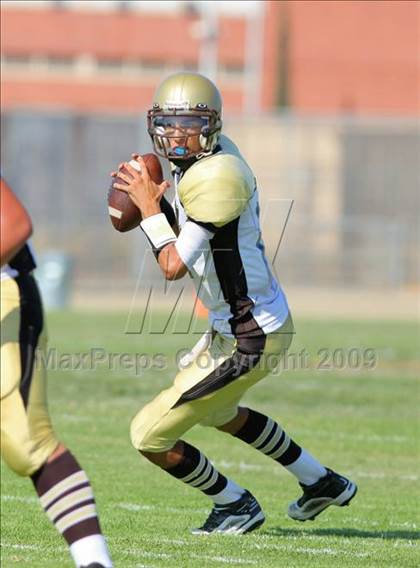 Thumbnail 2 in Serra @ Kearny photogallery.