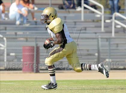 Thumbnail 2 in Serra @ Kearny photogallery.