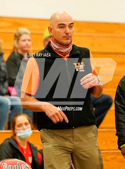 Thumbnail 2 in Woodside vs Valley (4C's Christmas Classic) photogallery.