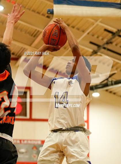 Thumbnail 3 in Woodside vs Valley (4C's Christmas Classic) photogallery.