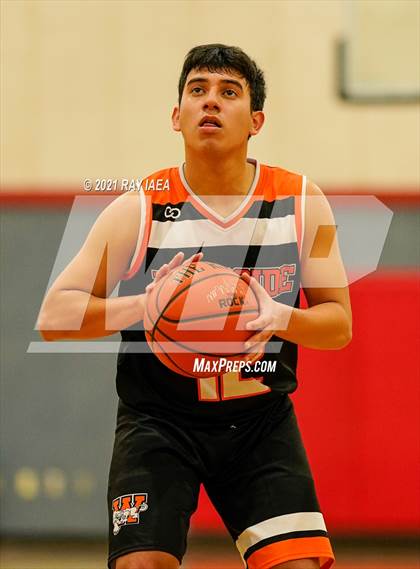 Thumbnail 2 in Woodside vs Valley (4C's Christmas Classic) photogallery.
