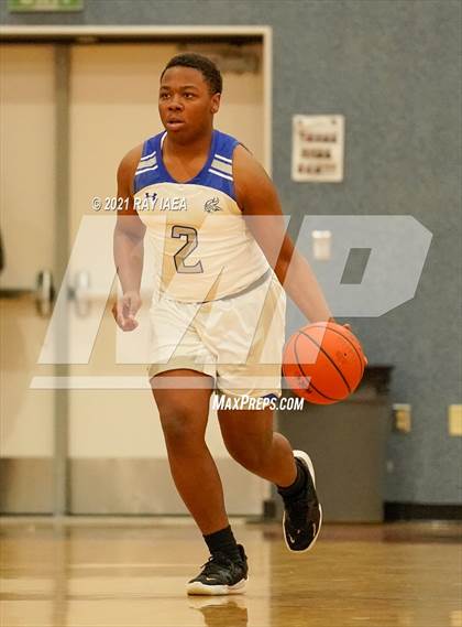 Thumbnail 2 in Woodside vs Valley (4C's Christmas Classic) photogallery.