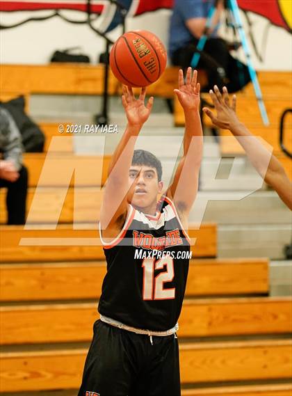 Thumbnail 3 in Woodside vs Valley (4C's Christmas Classic) photogallery.