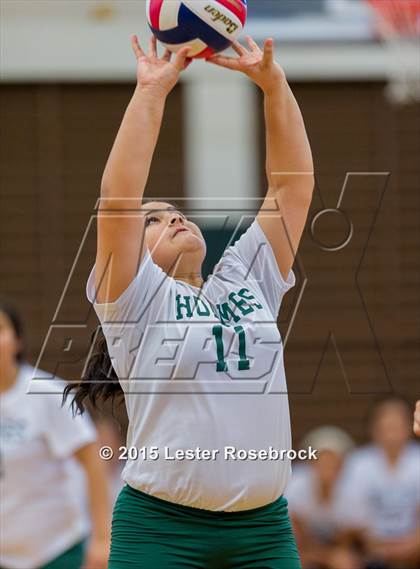 Thumbnail 3 in Taft vs Holmes Freshman photogallery.