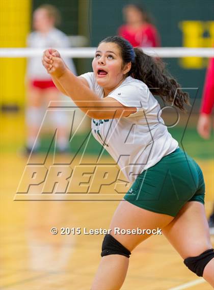 Thumbnail 2 in Taft vs Holmes Freshman photogallery.