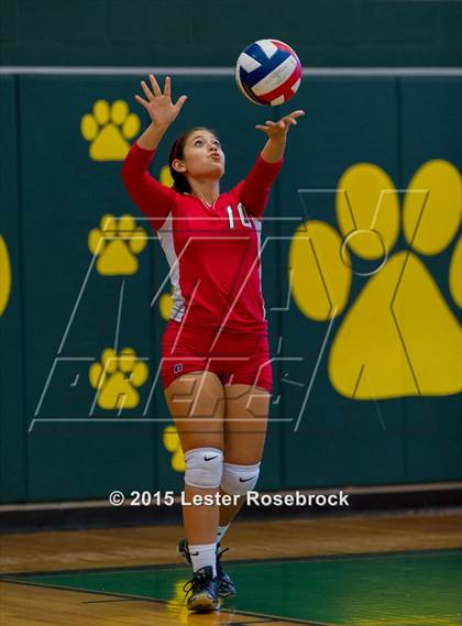 Thumbnail 1 in Taft vs Holmes Freshman photogallery.