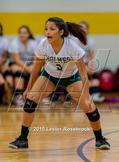 Thumbnail 2 in Taft vs Holmes Freshman photogallery.