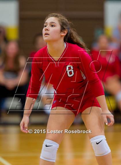 Thumbnail 3 in Taft vs Holmes Freshman photogallery.