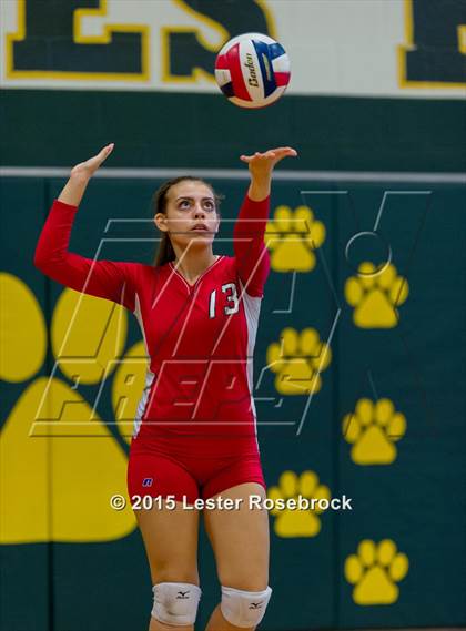 Thumbnail 1 in Taft vs Holmes Freshman photogallery.