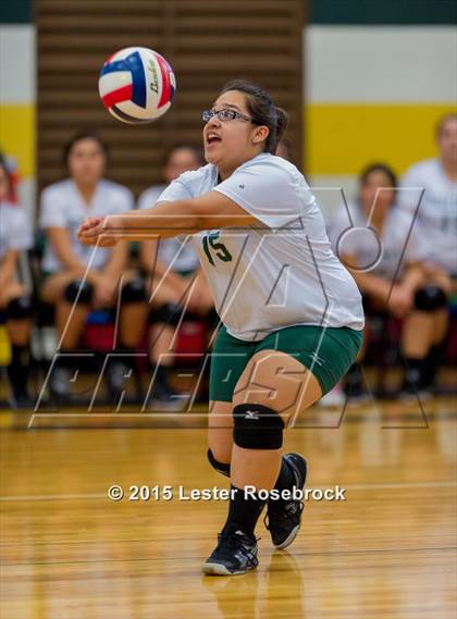 Thumbnail 1 in Taft vs Holmes Freshman photogallery.