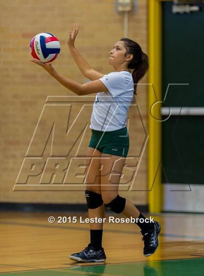 Thumbnail 1 in Taft vs Holmes Freshman photogallery.