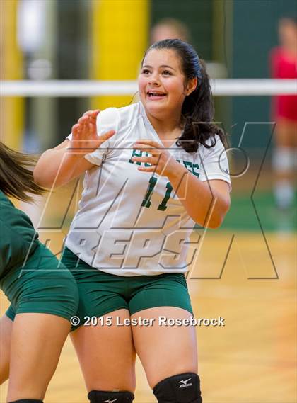 Thumbnail 3 in Taft vs Holmes Freshman photogallery.