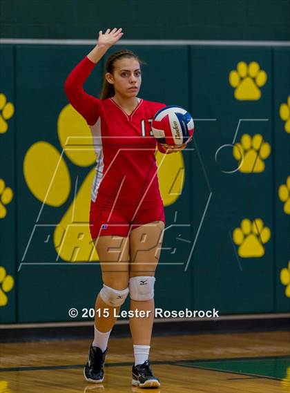 Thumbnail 3 in Taft vs Holmes Freshman photogallery.