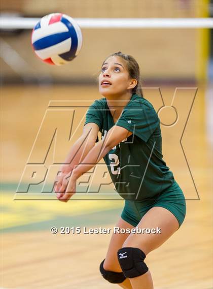 Thumbnail 1 in Taft vs Holmes Freshman photogallery.