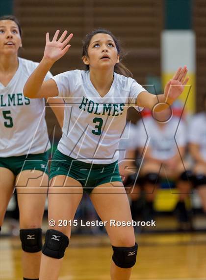 Thumbnail 2 in Taft vs Holmes Freshman photogallery.