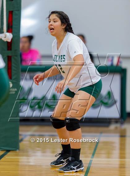 Thumbnail 1 in Taft vs Holmes Freshman photogallery.