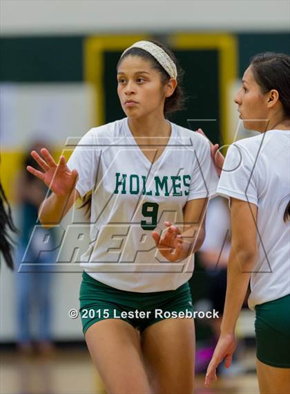 Thumbnail 2 in Taft vs Holmes Freshman photogallery.