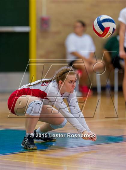 Thumbnail 3 in Taft vs Holmes Freshman photogallery.