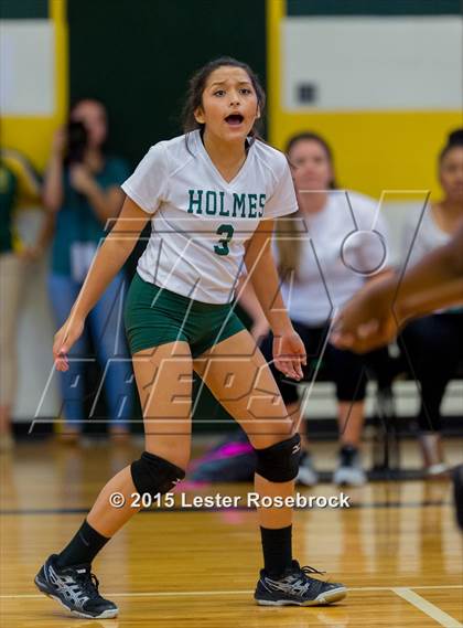 Thumbnail 3 in Taft vs Holmes Freshman photogallery.