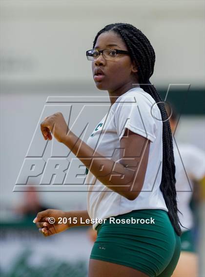 Thumbnail 3 in Taft vs Holmes Freshman photogallery.
