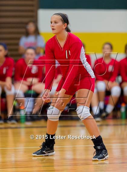 Thumbnail 2 in Taft vs Holmes Freshman photogallery.