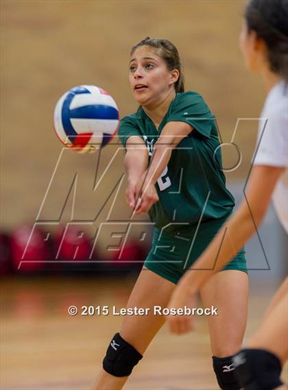 Thumbnail 2 in Taft vs Holmes Freshman photogallery.