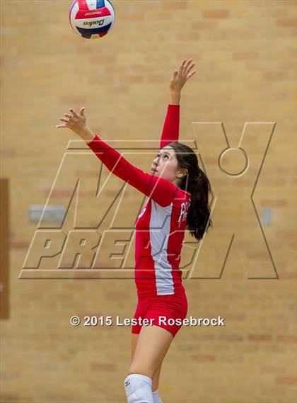 Thumbnail 2 in Taft vs Holmes Freshman photogallery.