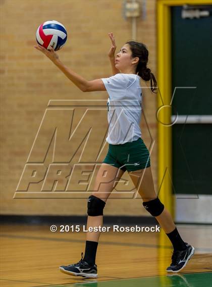 Thumbnail 1 in Taft vs Holmes Freshman photogallery.