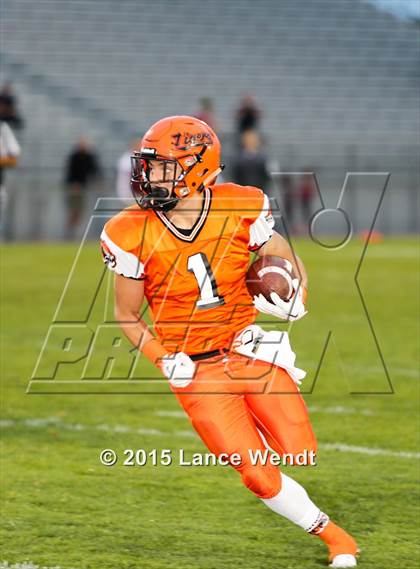 Thumbnail 2 in Chatfield @ Lakewood photogallery.