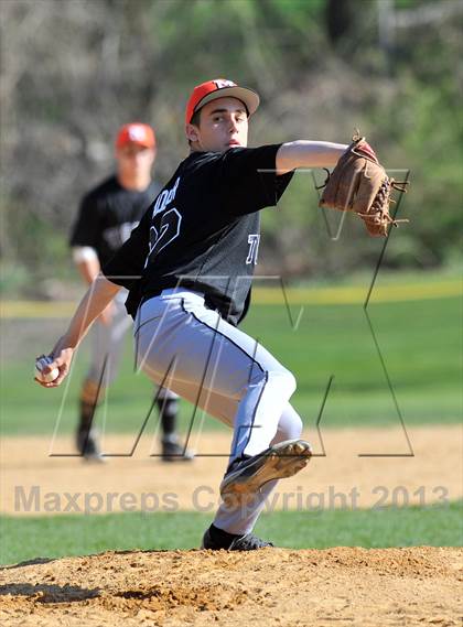 Thumbnail 3 in Mamaroneck @ White Plains photogallery.