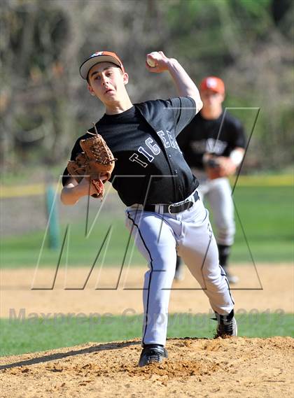 Thumbnail 3 in Mamaroneck @ White Plains photogallery.