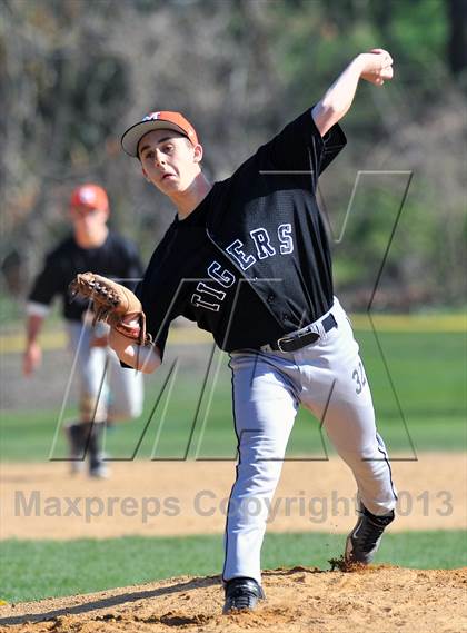 Thumbnail 2 in Mamaroneck @ White Plains photogallery.