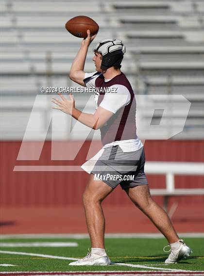 Thumbnail 2 in Austin vs Episcopal School of Dallas (Texas 7 on 7 State Qualifier) photogallery.