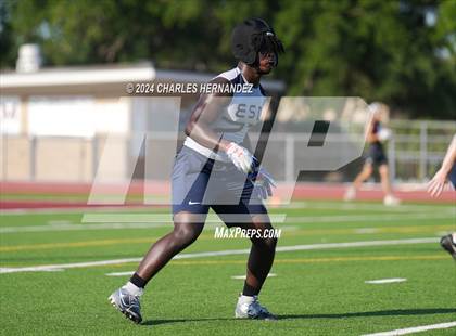 Thumbnail 2 in Austin vs Episcopal School of Dallas (Texas 7 on 7 State Qualifier) photogallery.