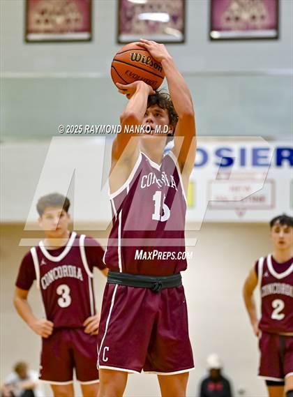 Thumbnail 1 in Fort Wayne Concordia Lutheran vs. Columbia City photogallery.