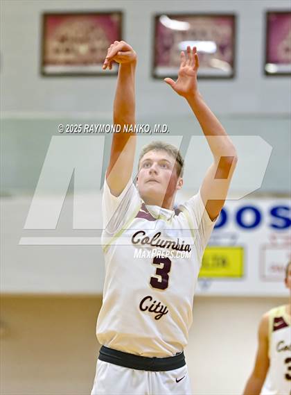 Thumbnail 1 in Fort Wayne Concordia Lutheran vs. Columbia City photogallery.