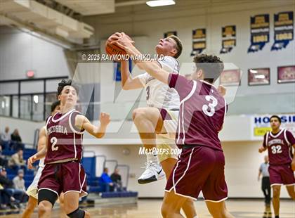Thumbnail 2 in Fort Wayne Concordia Lutheran vs. Columbia City photogallery.