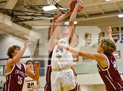 Thumbnail 1 in Fort Wayne Concordia Lutheran vs. Columbia City photogallery.