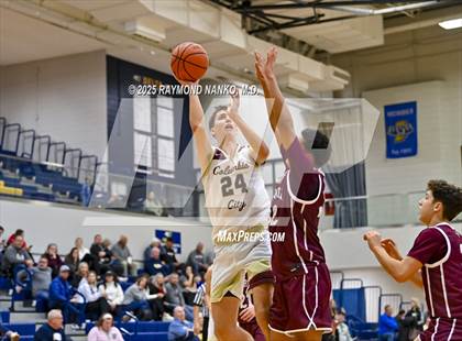 Thumbnail 2 in Fort Wayne Concordia Lutheran vs. Columbia City photogallery.