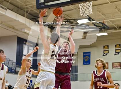 Thumbnail 3 in Fort Wayne Concordia Lutheran vs. Columbia City photogallery.