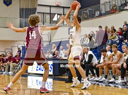 Thumbnail 2 in Fort Wayne Concordia Lutheran vs. Columbia City photogallery.
