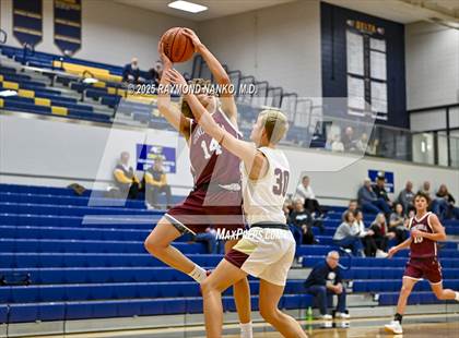 Thumbnail 3 in Fort Wayne Concordia Lutheran vs. Columbia City photogallery.