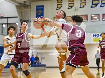 Thumbnail 1 in Fort Wayne Concordia Lutheran vs. Columbia City photogallery.