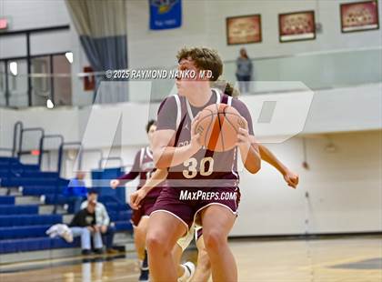 Thumbnail 2 in Fort Wayne Concordia Lutheran vs. Columbia City photogallery.