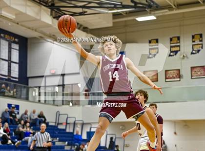 Thumbnail 1 in Fort Wayne Concordia Lutheran vs. Columbia City photogallery.