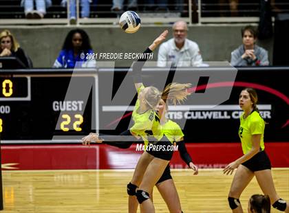 Thumbnail 3 in Veribest vs. Blum (UIL Volleyball 1A Semi-Finals)  photogallery.