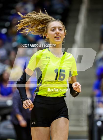 Thumbnail 3 in Veribest vs. Blum (UIL Volleyball 1A Semi-Finals)  photogallery.