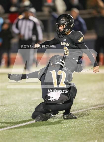 Thumbnail 1 in Pleasant Grove vs. Melissa (UIL 4A D2 Quarterfinal)  photogallery.