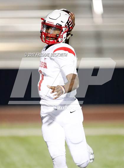 Thumbnail 2 in Pleasant Grove vs. Melissa (UIL 4A D2 Quarterfinal)  photogallery.